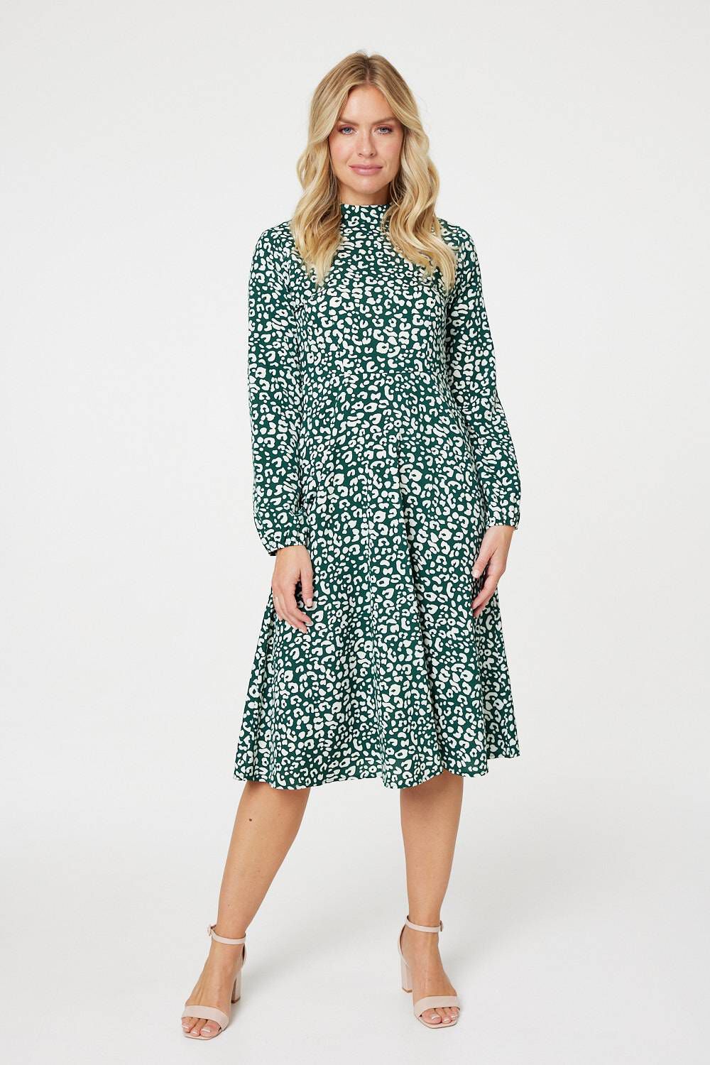 Izabel London Women’s Green Leopard Print Stylish High Neck Tea Dress, Size: 14