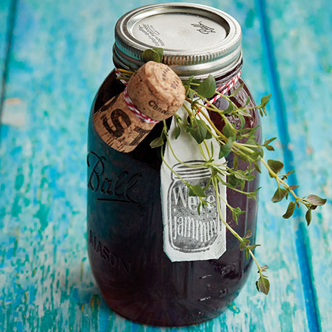 STRAWBERRY, THYME, PROSECCO AND VANILLA JAM