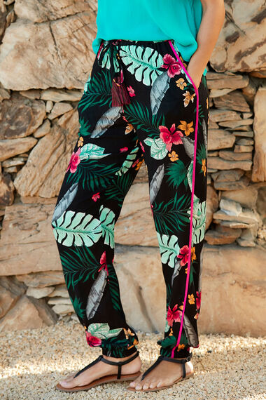 Isla & Rose Tropical Print Pull On Trouser