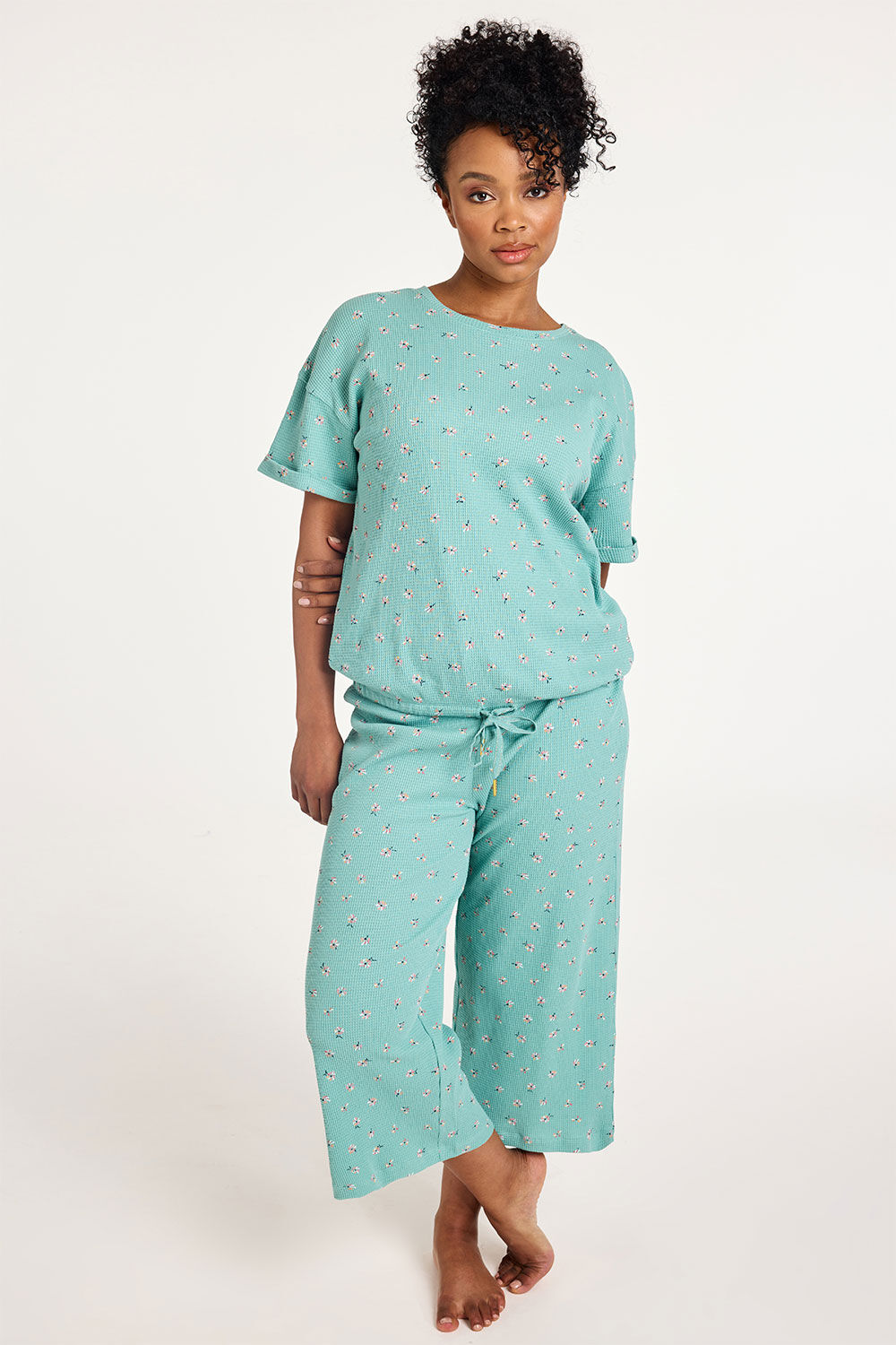 Bonmarche Green Short Sleeve Floral Print Waffle Pyjama Set, Size: 14