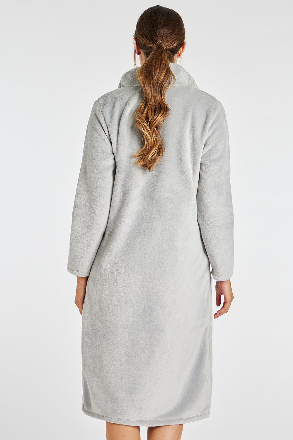 REVAHI Women's Hooded Robe Ladies Zip Up Dressing Gowns Long Sleeve  Housecoat Long Nightdresses Casual Warm Sleepwear Bathrobe with Pockets,  S-2XL : Amazon.co.uk: Fashion