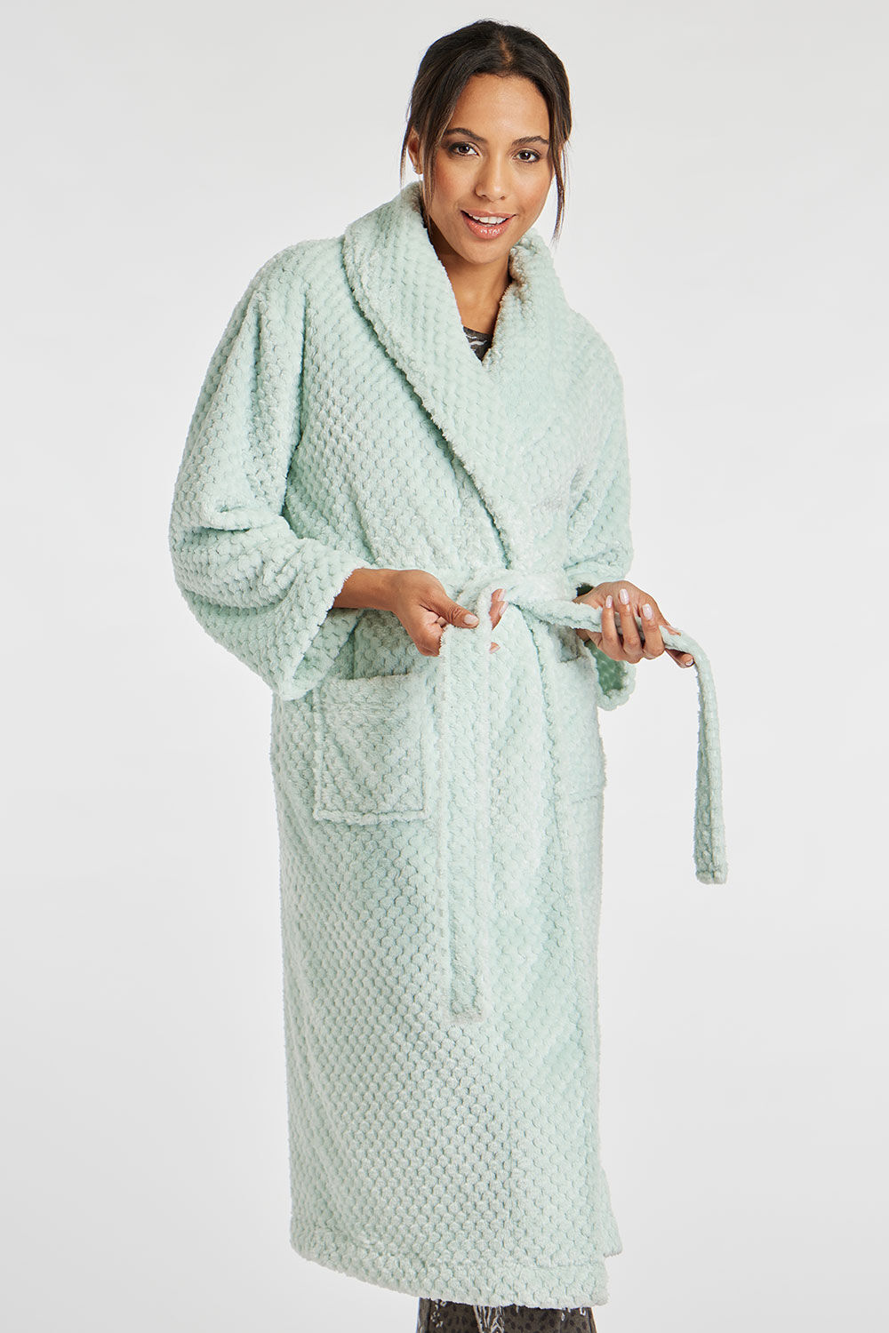 PAVILIA Soft Plush Women Fleece Robe, Black Cozy Bathrobe, Female Long Spa  Robe, Warm Housecoat, Satin Waffle Trim, S/M - Walmart.com