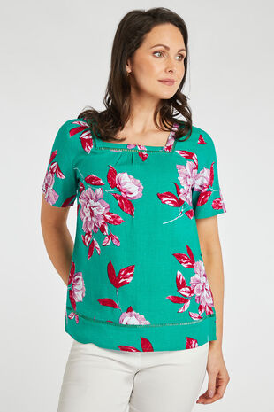 Bonmarche, Tops, Its A Flowery Shirt Which Is Great For Evening Events