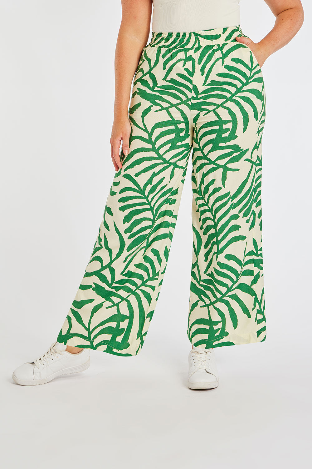 Bonmarche Green Leaf and Palm Print Wide Leg Elasticated Trousers, Size: 10